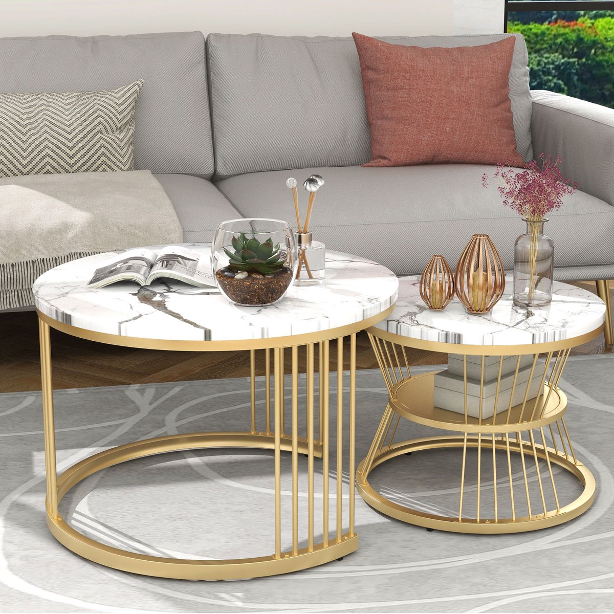 Yelenaro Set Van 2 Rond Salontafels, Stapelbaar, Wit marmerlook tafelblad, goudkleurig metalen frame, Woonkamer Tafel