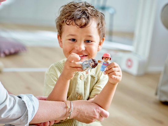 LEGO DUPLO Bij de Dokter - 10968 van Merkloos — afbeelding 2