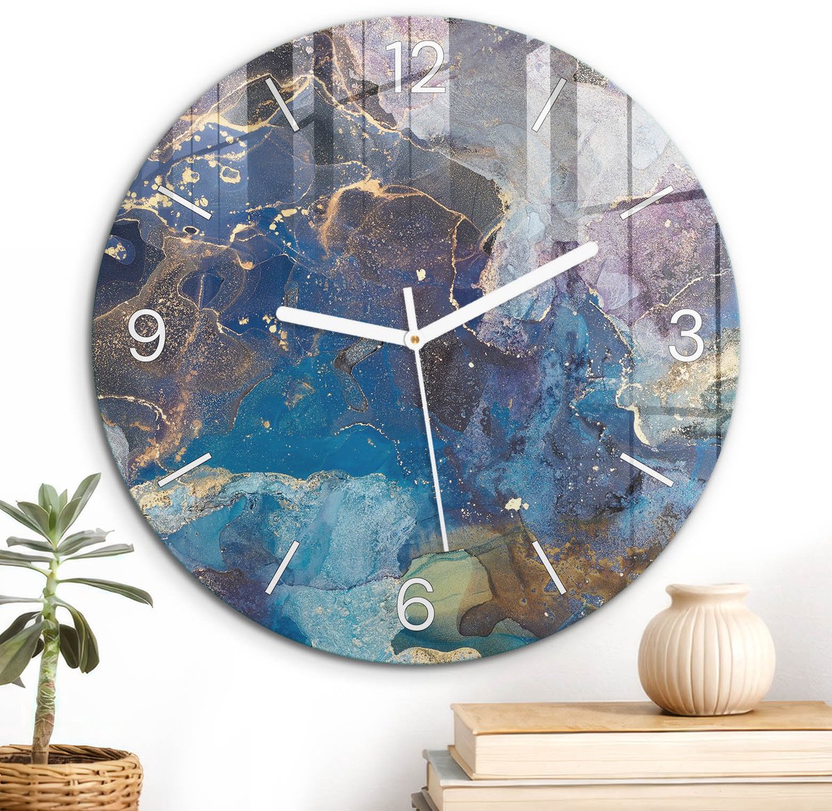 ArtPrintCave Blauw Glazen Klok - Wandklok 30 cm - Muurklok Rond - Kleurrijke Werveling Unieke Klok - Kunst Stille Wandklok - Witte Klokwijzers