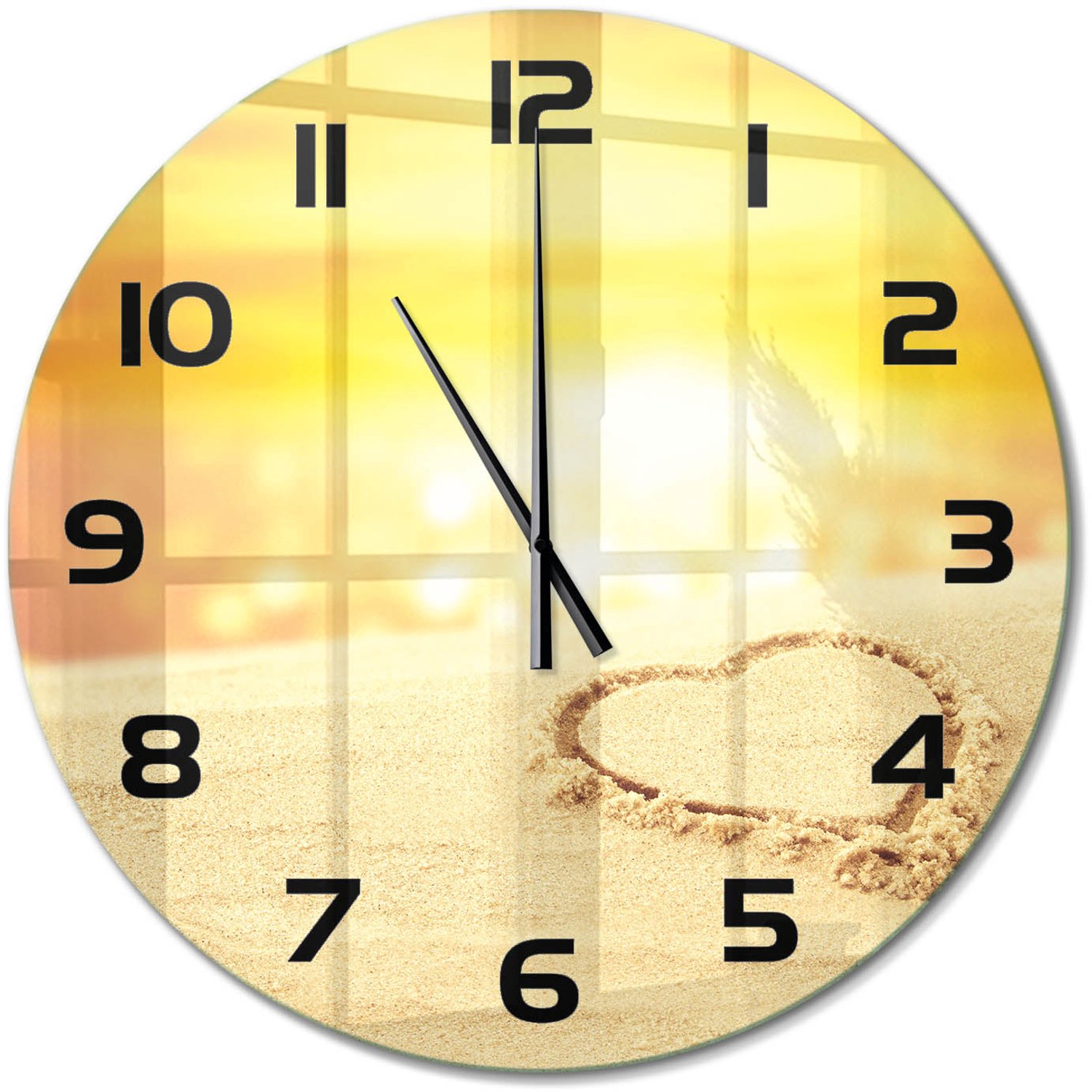 TULUP Wandklok - Hart in het zand Gekleurde Glazen Klok - fi60 cm - Geel Glazen Klok Met Print - Zwarte handen - Ronde Klok - Moderne Wandklok Glas - Wandklok Glas Decoratie