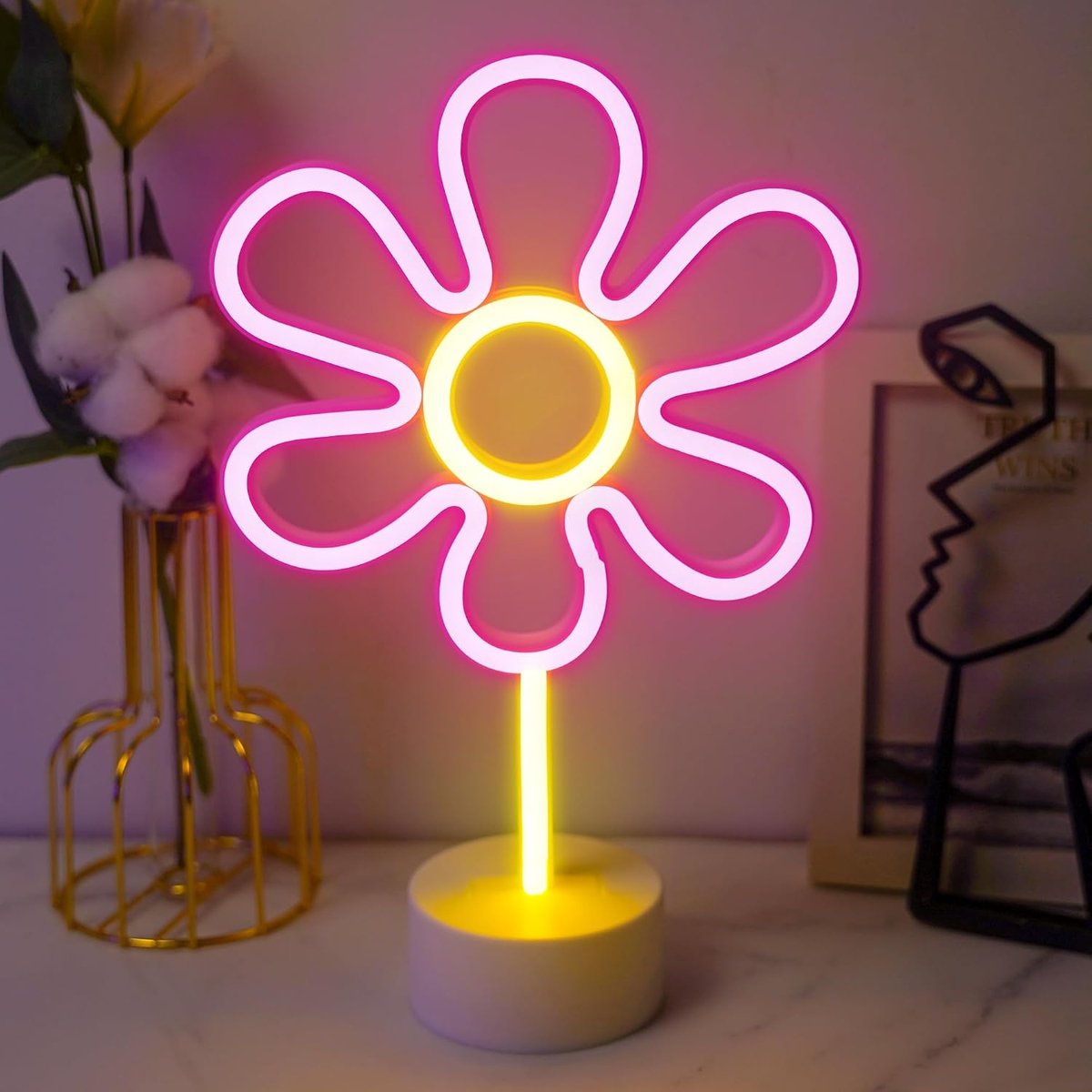 Neonbord met madeliefjesbloem, madeliefje in de vorm van een madeliefje, neonlicht, USB/batterij, voor slaapkamer, café en bar, club, feestdecoratie, unieke madeliefjes, bloemenkunstlamp met voet