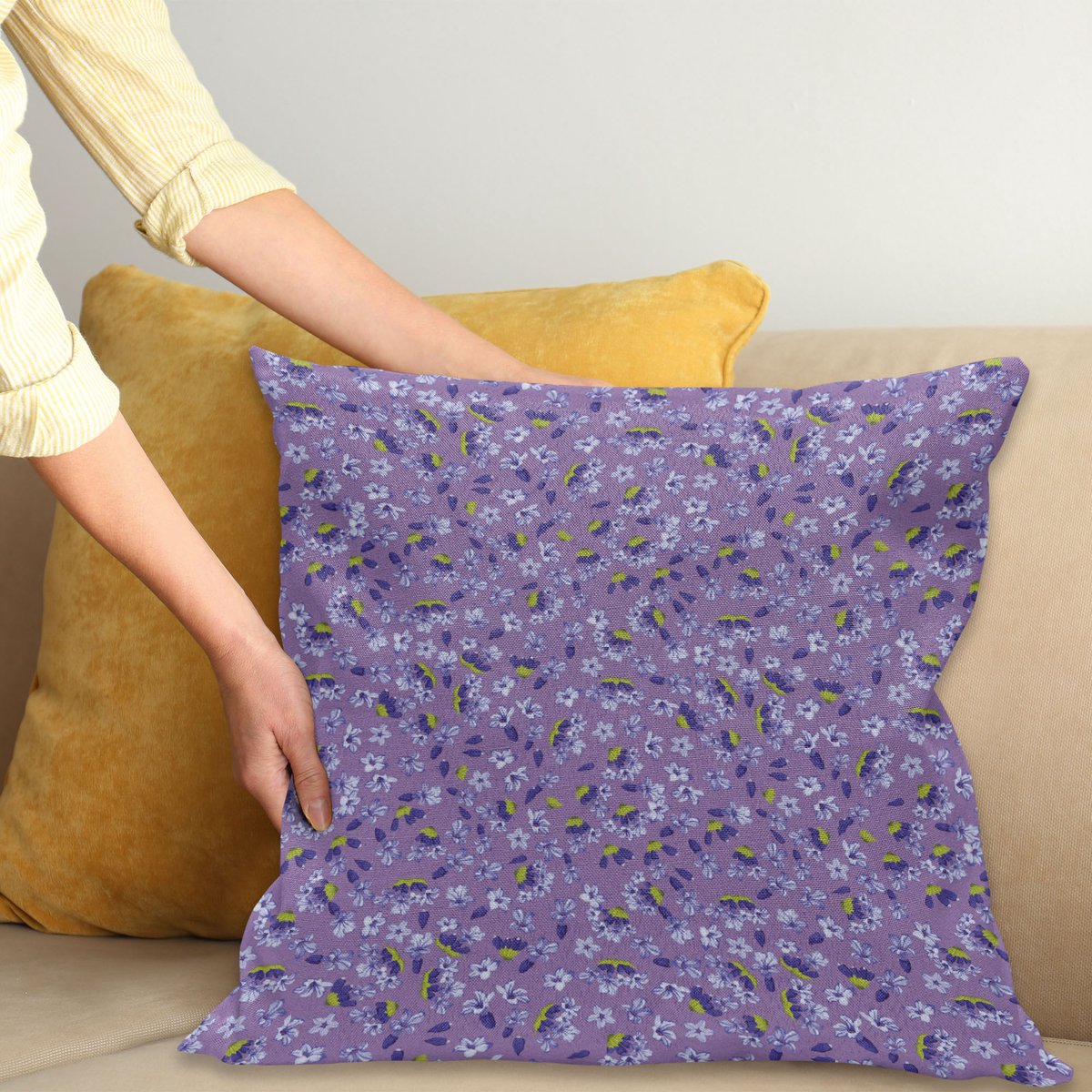 ABAKUHAUS Botanik Kussenhoes, Lavendel Blütenblätter Kunst, Dubbelzijdige Digitale Print met Ritssluiting, Kleurecht, Onderhoudsvriendelijk en Wasbaar, 50 x 50 cm, Blauw Violet en Lime Groen