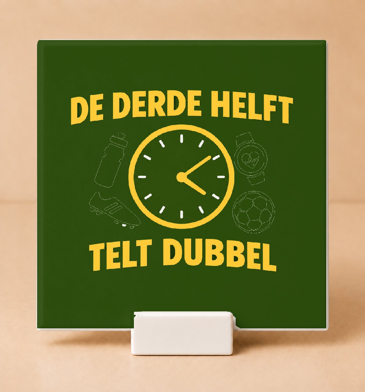 Bedruk King Strakke Derde Helft Tegel – Minimalistische Muurdecoratie voor Sportliefhebbers en Gezellige Teams - 15 x 15 cm met houder Wit