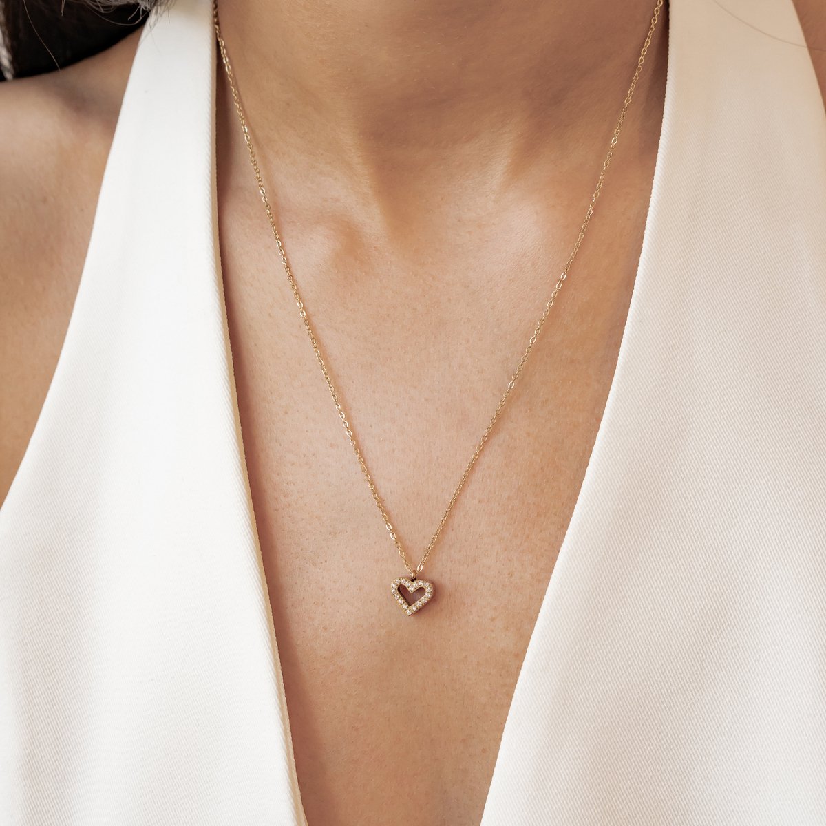 Hey Happiness Hart Ketting Dames - RVS 18K Goud Verguld - Hart Hanger met Cubic Zirconia - Waterproof - Verstelbaar - Valentijnscadeau Voor Haar