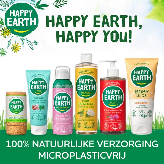 Reclameposter van Happy Earth met diverse verzorgingsproducten, waaronder handzeep, deodorant, douchegel en shampoo. Tekst 'Happy Earth, Happy You!' en '100% Natuurlijke Verzorging Microplasticvrij'.