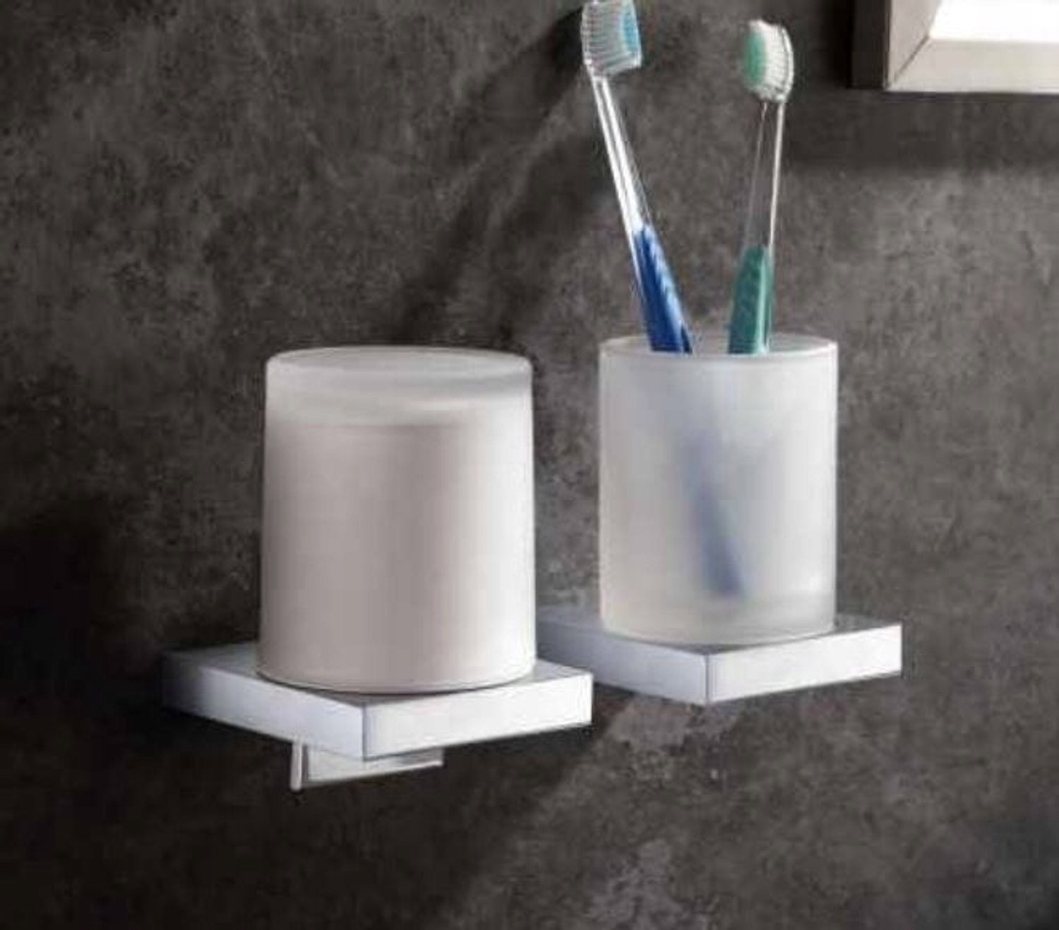 Stella Milano Chrom Wandhouder met Matglazen Beker