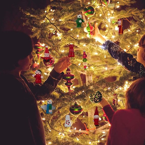 48 stuks kleine kerstornamenten, set met kleine houten kerstboom hangornamenten, sneeuwpop engelen kerstman adventskalender voor decoraties om in de kerstboom te hangen — afbeelding 3