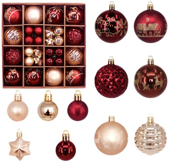 Een verzameling van 16 rode en gouden kerstballen, waaronder ballen met patronen, kleine rode ballen en gouden sterren.