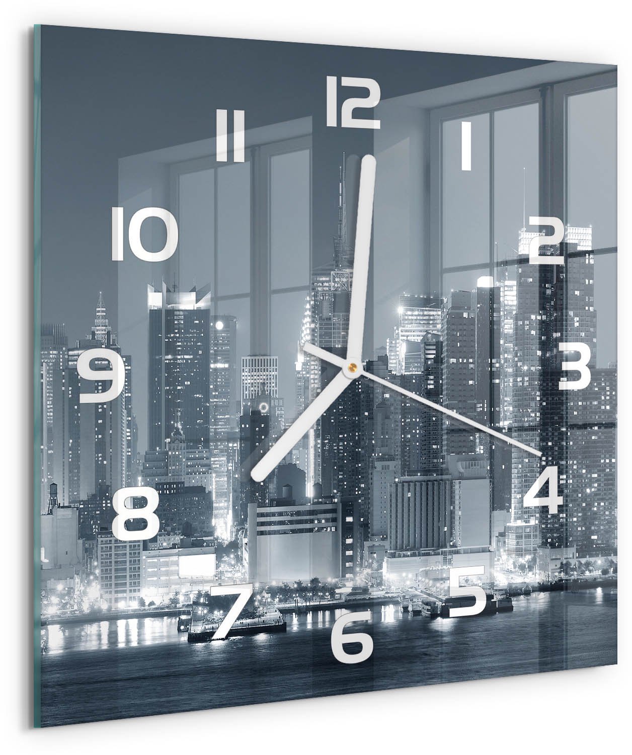 TULUP Wandklok - Manhattan, New York Gekleurde Glazen Klok - 30x30 cm - Zwart-wit Glazen Klok Met Print - Witte handen - Vierkante Klok - Moderne Wandklok Glas - Wandklok Glas Decoratie