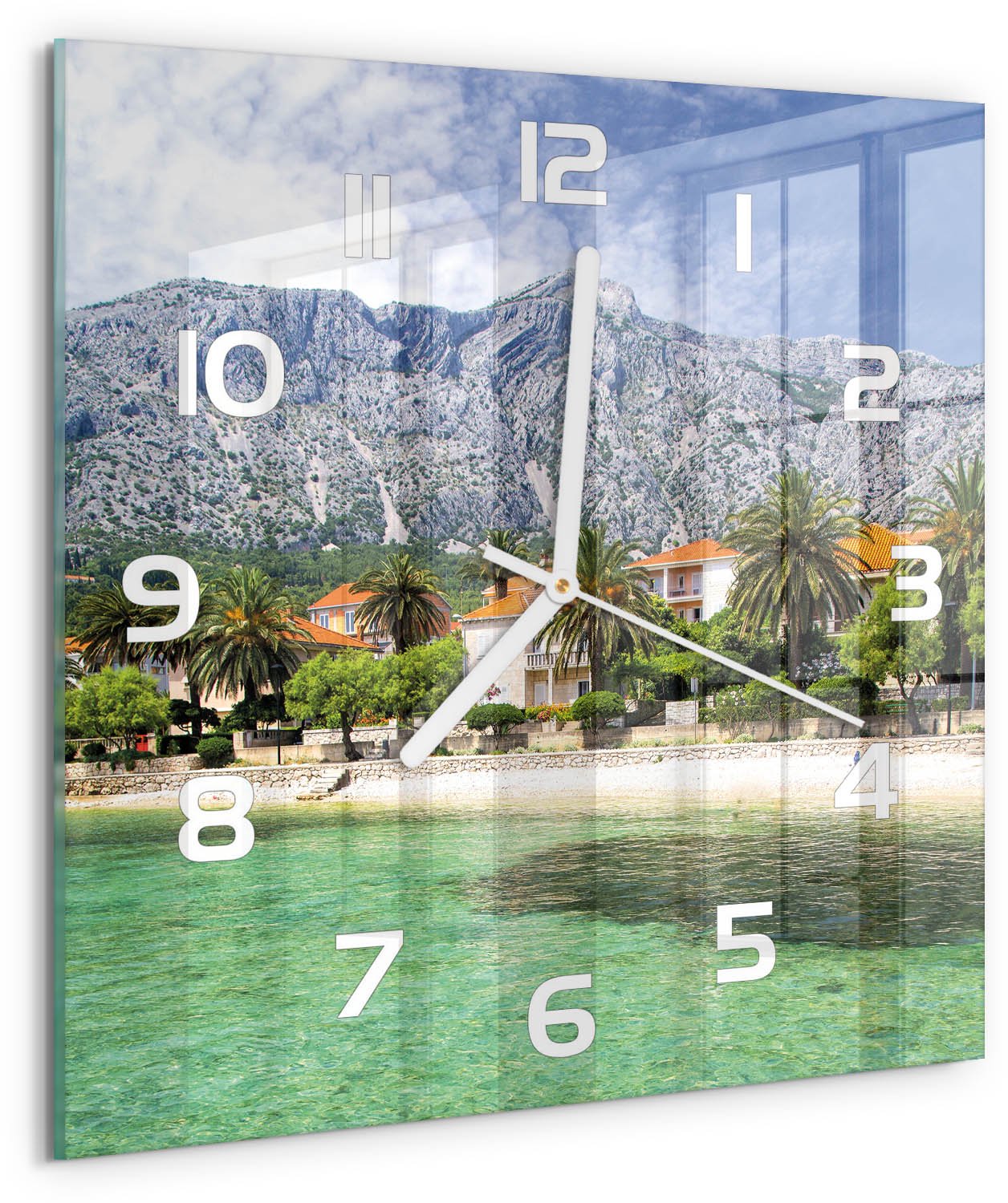 Tulup Wandklok - Strand in Kroatië Wandklok Glas Met Motief - 30x30 cm - Groente Decoratieve Glazen Klok - Witte handen - Vierkante Klok - Gekleurde Glazen Klok - Glazen Klok Met Print
