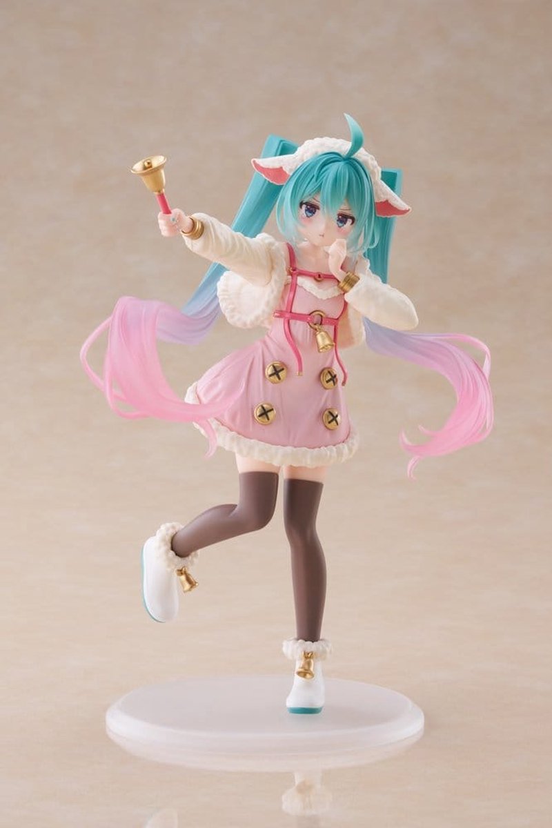 Hatsune Miku Wonderland PVC Figure Seven Little Goats 18 cm