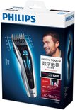 Philips 9000-serie tondeuse met digitaal aanraakscherm, instelbare lengtes en mannelijk model op de verpakking.