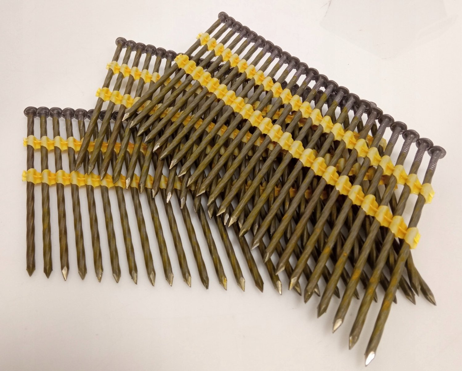 Rawlplug Schroefnagels 3.8x130mm 21° 1250stuks