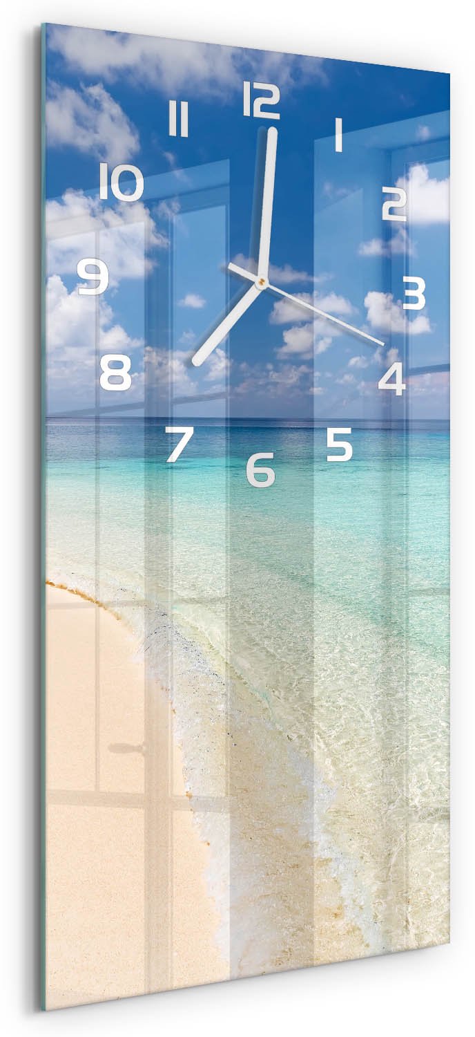 Tulup Wandklok - Strand op de Malediven Glazen Wandklok Design - 30x60 cm - Blauw Klok Glas Met Opdruk - Witte handen - Rechthoekige Klok - Wandklok Glas Met Motief - Decoratieve Glazen Klok