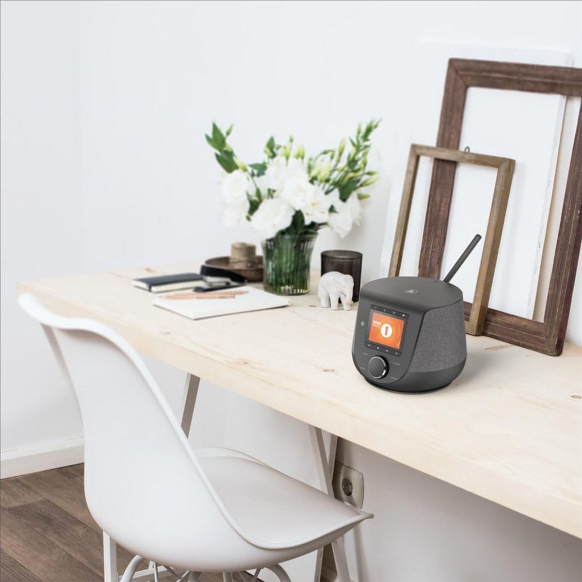 Internetradio met DAB+, FM, Bluetooth en Wifi - Smart Radio met Oplaadfunctie