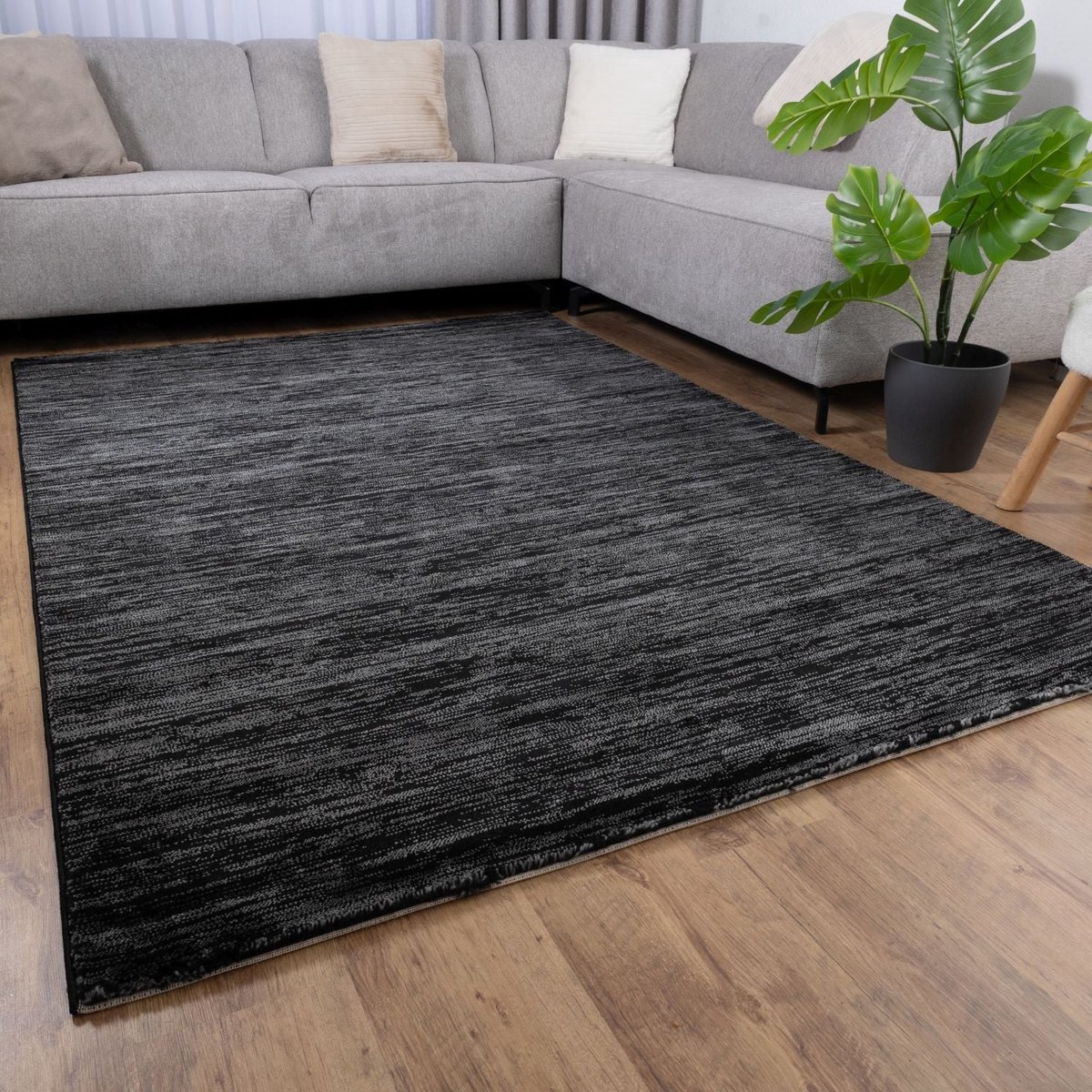 Zwart Tapijt Laagpolig Vloerkleed Koho Essenza - 160x230cm- Modern - Woonkamer - Salon - Slaapkamer - Eetkamer