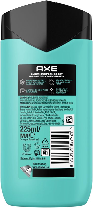 Achterkant van een turquoise Axe douchegel fles met productinformatie.