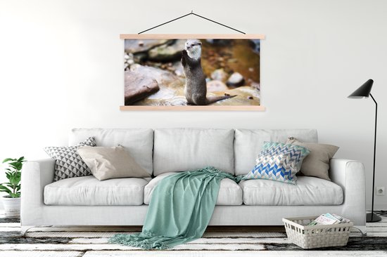 Porte-affiche avec affiche - Affiche scolaire - La loutre se tient debout - 120x60 cm - Lattes vierges