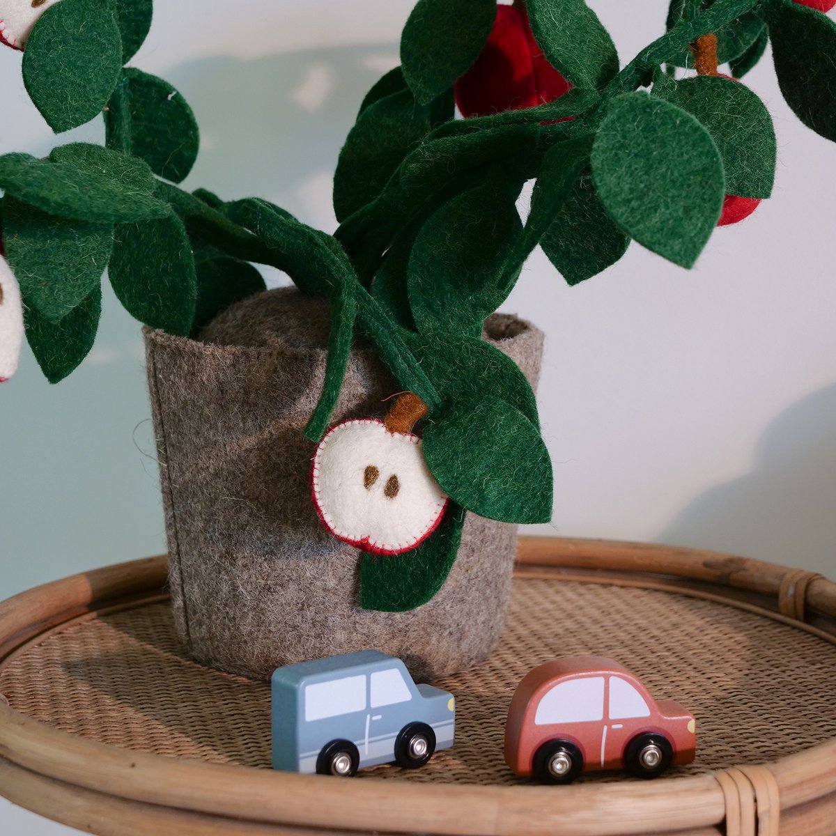 KidsDepot Plant Apple Vilt - Sierplant - Kunstplant - Kinderkamer of woonkamer