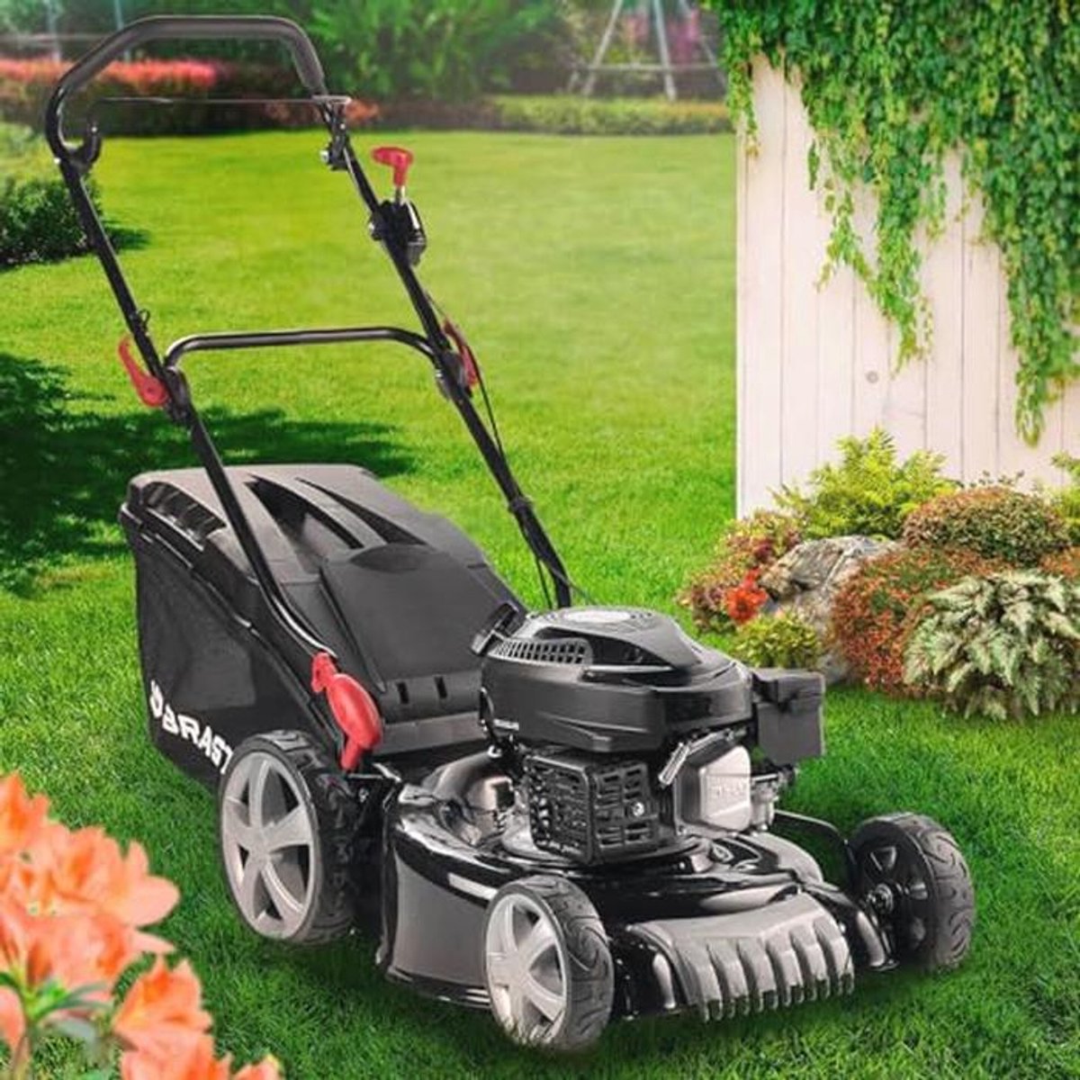 Benzine grasmaaier 46 cm met krachtige 4-takt motor en maaifuncties