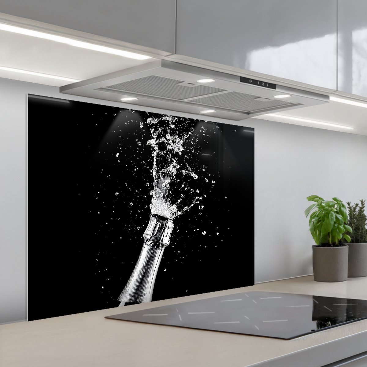 KitchenYeah Spatscherm 80x60 cm Zelfklevende achterwand Champagne Zwart Spetters Popping Keuken muurbeschermer Spatwand fornuis