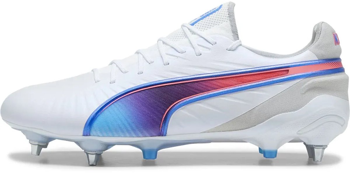 Witte Puma King Ultimate Mxsg voetbalschoenen EU 45 met K-BETTER™-bovenwerk en kleurrijke zijlijn.