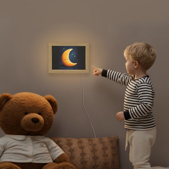 Nachtlampje 20x15 cm - Kinder lampje - Maan - Geel - Sterren - Gezichtje - Tafellamp kinderkamer - Slaapkamer lamp - Bedlamp kinderen - Kinderlampje stopcontact - Wandlamp babykamer - Nachtlampjes van Merkloos — afbeelding 5