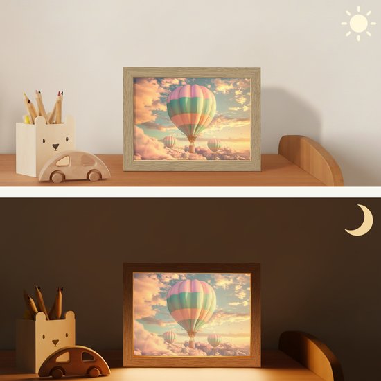 Nachtlampje 20x15 cm - Kinder lampje - Luchtballon - Dromen - Wolken - Lucht - Tafellamp kinderkamer - Slaapkamer lamp - Bedlamp kinderen - Kinderlampje stopcontact - Wandlamp babykamer - Nachtlampjes van OnlyWow — afbeelding 4