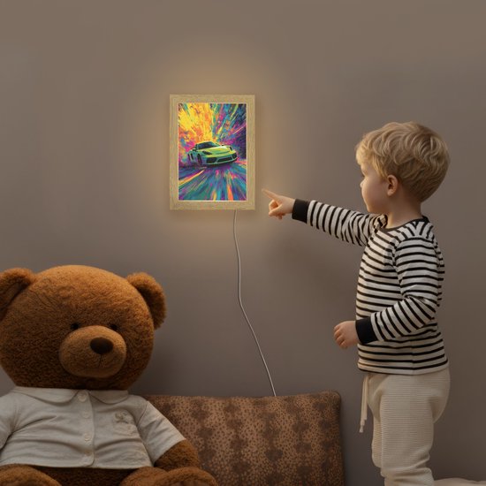 Nachtlampje 15x20 cm - Kinder lampje - Sportauto - Groen - Verfstrepen - Kleuren - Tafellamp kinderkamer - Slaapkamer lamp - Bedlamp kinderen - Kinderlampje stopcontact - Wandlamp babykamer - Nachtlampjes van Merkloos — afbeelding 5