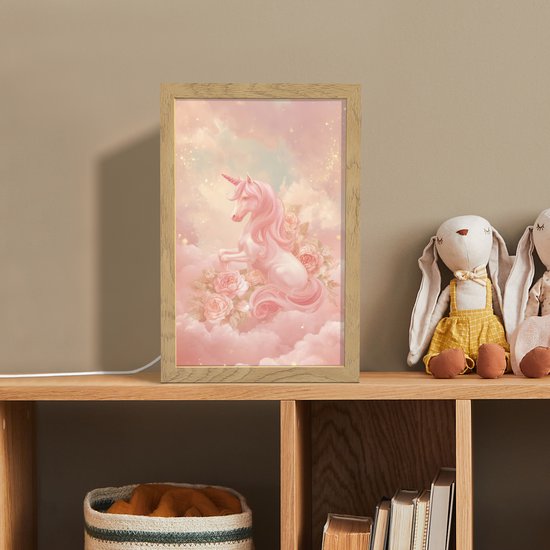 Nachtlampje 20x30 cm - Kinder lamp - Eenhoorn - Wolken - Roze - Tafellamp kinderkamer - Slaapkamer lamp - Bedlamp kinderen - Kinderlampje stopcontact - Wandlamp babykamer - Nachtlampjes van Deco City. — afbeelding 3