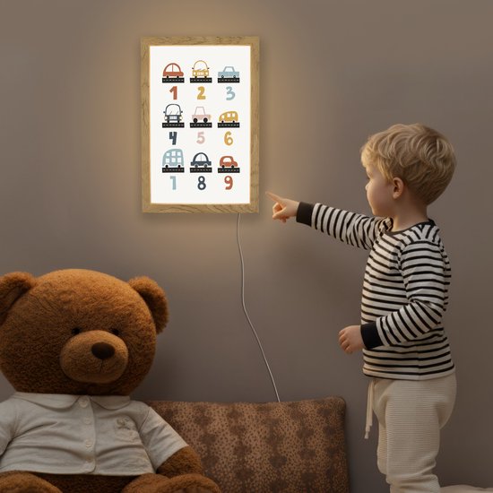 Nachtlampje 20x30 cm - Kinder lamp - Getallen - Educatief - Leren tellen - Cijfers oefenen voor kinderen - Auto's - Voertuigen - Tafellamp kinderkamer - Slaapkamer lamp - Bedlamp kinderen - Kinderlampje stopcontact - Wandlamp babykamer - Nachtlampjes van OnlyWow — afbeelding 5