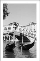 Walljar - Rialto Bridge in Venice '53 - Muurdecoratie - Poster met lijst