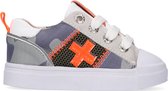 Shoesme grijze camouflage lage sneaker met oranje details