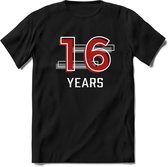 16 Years - Feest kado T-Shirt Heren / Dames - Rood / Grijs - Perfect Verjaardag Cadeau Shirt - grappige Spreuken, Zinnen en Teksten. Maat 3XL