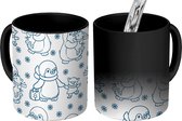 Magische Mok - Foto op Warmte Mokken - Koffiemok - Pinguïn - Varken - Sneeuw - Patronen - Winter - Magic Mok - Beker - 350 ML - Theemok