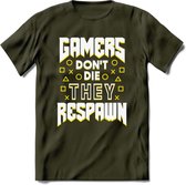 Gamers don't die T-shirt | Geel | Gaming kleding | Grappig game verjaardag cadeau shirt Heren – Dames – Unisex | - Leger Groen - XL