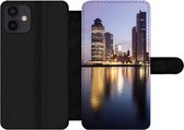 Bookcase Geschikt voor iPhone 12 telefoonhoesje - Rotterdam - Water - Wolkenkrabber - Met vakjes - Wallet case met magneetsluiting