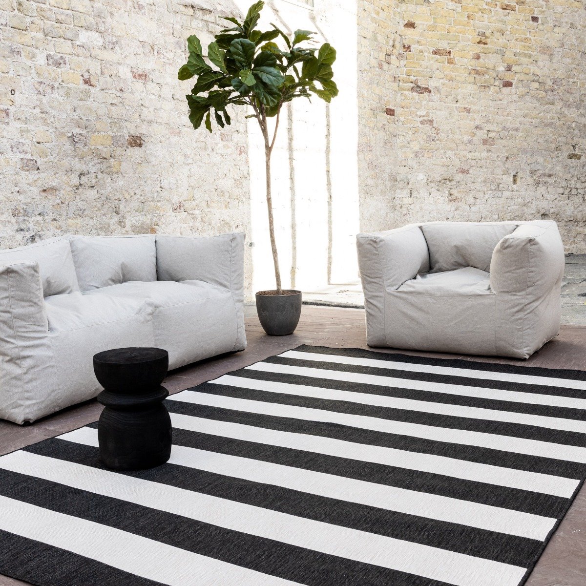 Buitenkleed Stripes zwart/wit dubbelzijdig - 160 x 230 cm - (M)