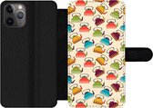 Bookcase Geschikt voor iPhone 11 Pro telefoonhoesje - Design - Retro - Theepot - Kleuren - Met vakjes - Wallet case met magneetsluiting