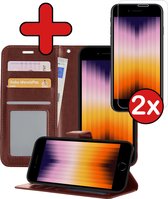 Hoesje Geschikt voor iPhone SE 2022 Hoesje Book Case Hoes Portemonnee Cover Walletcase Met 2x Screenprotector - Hoes Geschikt voor iPhone SE (2022) Hoes Bookcase Hoesje - Bruin.