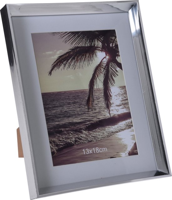 Fotolijstje - zilver - kunststof - geschikt voor foto van 13x18 cm - fotolijst