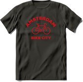 Amsterdam Bike City T-Shirt | Souvenirs Holland Kleding | Dames / Heren / Unisex Koningsdag shirt | Grappig Nederland Fiets Land Cadeau | - Donker Grijs - L