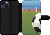 Bookcase Geschikt voor iPhone 13 telefoonhoesje - Een illustratie van een voetbal op het veld in het stadion - Jongens - Meiden - Kids - Met vakjes - Wallet case met magneetsluiting