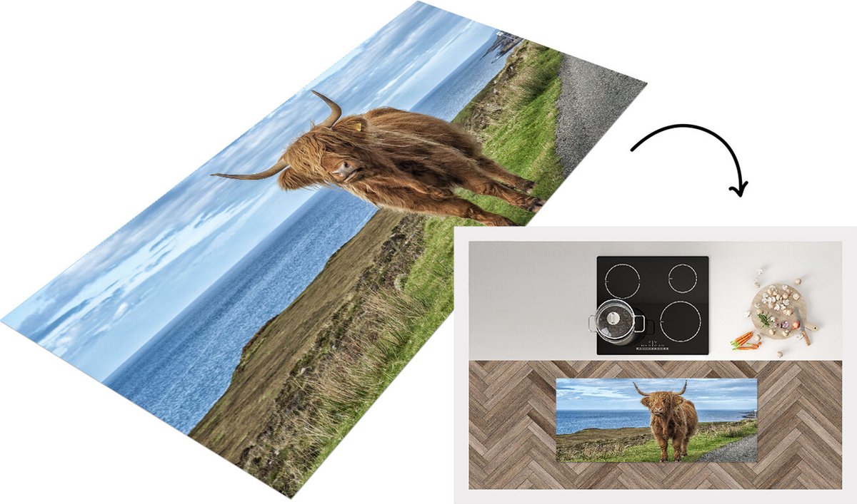 KitchenYeah Keukenloper - Loper keuken - Schotse Hooglander - Water - Horens - 120x50 cm - Keukenloper vinyl Multicolor