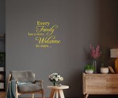 Stickerheld - Muursticker "Every family has a story... Welcome to ours..." Quote - Woonkamer - inspirerend - Engelse Teksten - Mat Geel - 41.3x51.8cm