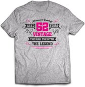 52 Jaar Legend - Feest kado T-Shirt Heren / Dames - Antraciet Grijs / Roze - Perfect Verjaardag Cadeau Shirt - grappige Spreuken, Zinnen en Teksten. Maat XL