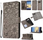 Voor Samsung Galaxy Note8 Skin Feel Reliëf Zonnebloem Horizontale Flip Lederen Case met Houder & Kaartsleuven & Portemonnee & Lanyard (Grijs)