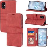 Voor Samsung Galaxy A51 Reliëf Gestreepte Magnetische Gesp PU + TPU Horizontale Flip Lederen Case met Houder & Kaartsleuf & Portemonnee & Fotolijst & Sling (Rood)