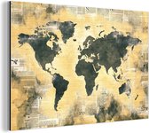 Wanddecoratie Metaal - Aluminium Schilderij Industrieel - Wereldkaart - Gouden - Kranten - 180x120 cm - Dibond - Foto op aluminium - Industriële muurdecoratie - Voor de woonkamer/slaapkamer