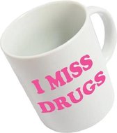 mok I Miss Drugs 350 ml keramiek wit/roze